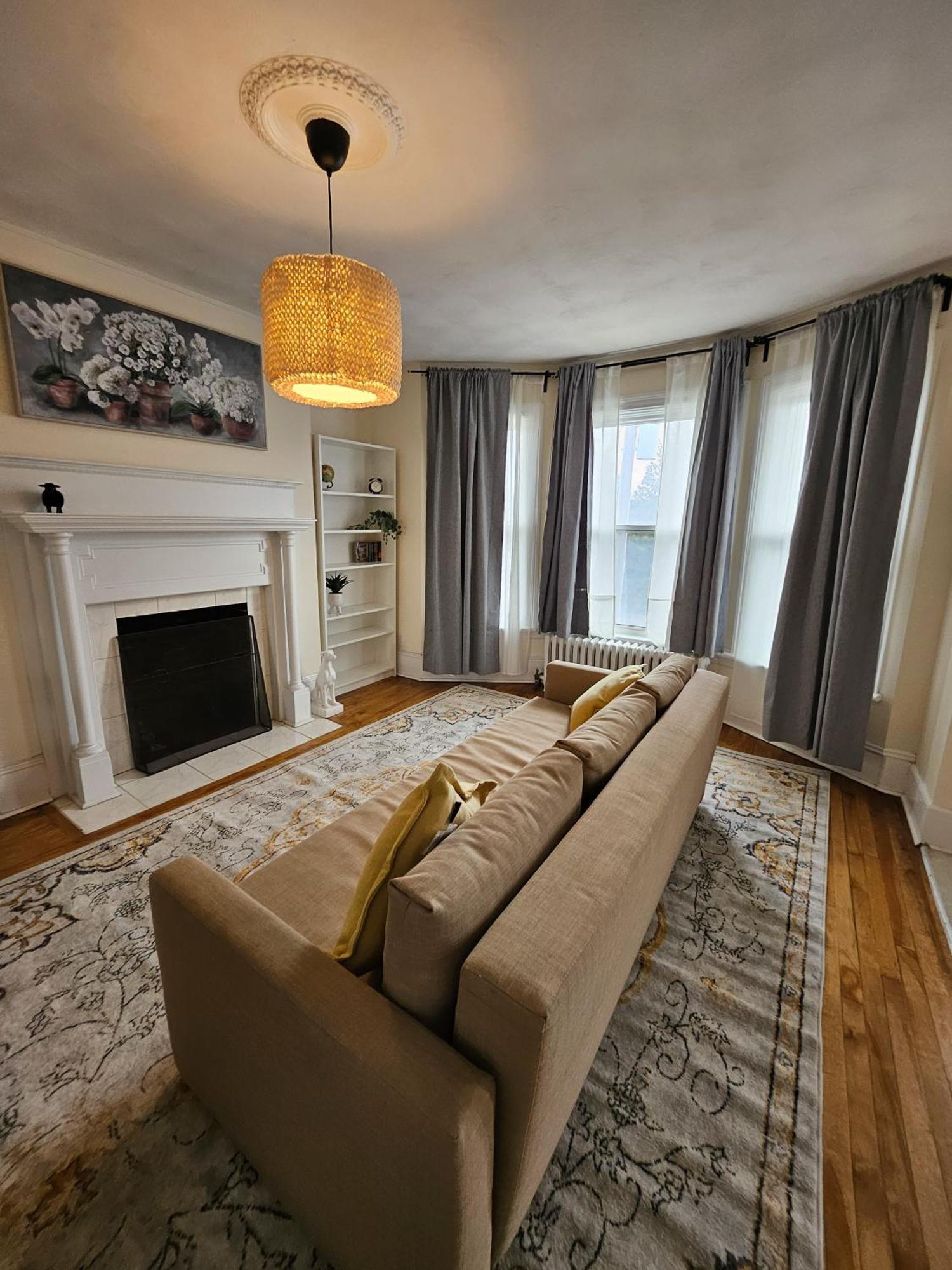 Ottawa Downtown Cozy Guesthouse المظهر الخارجي الصورة