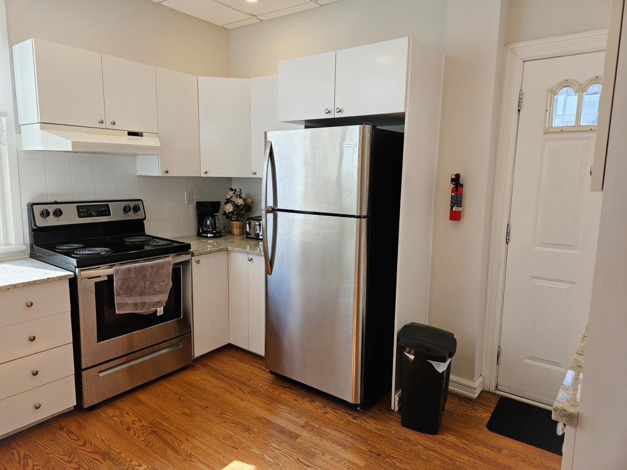 Ottawa Downtown Cozy Guesthouse المظهر الخارجي الصورة