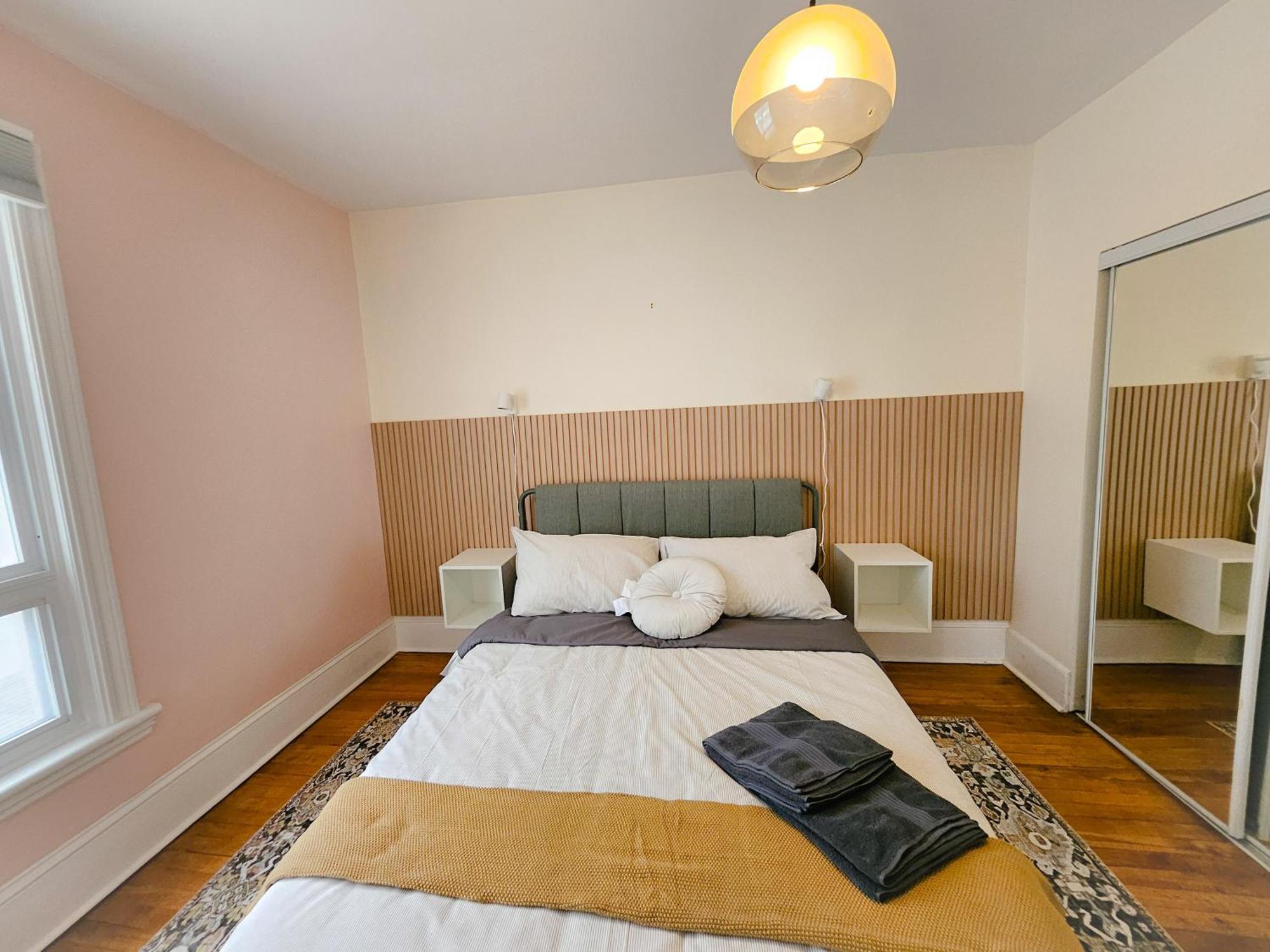 Ottawa Downtown Cozy Guesthouse المظهر الخارجي الصورة